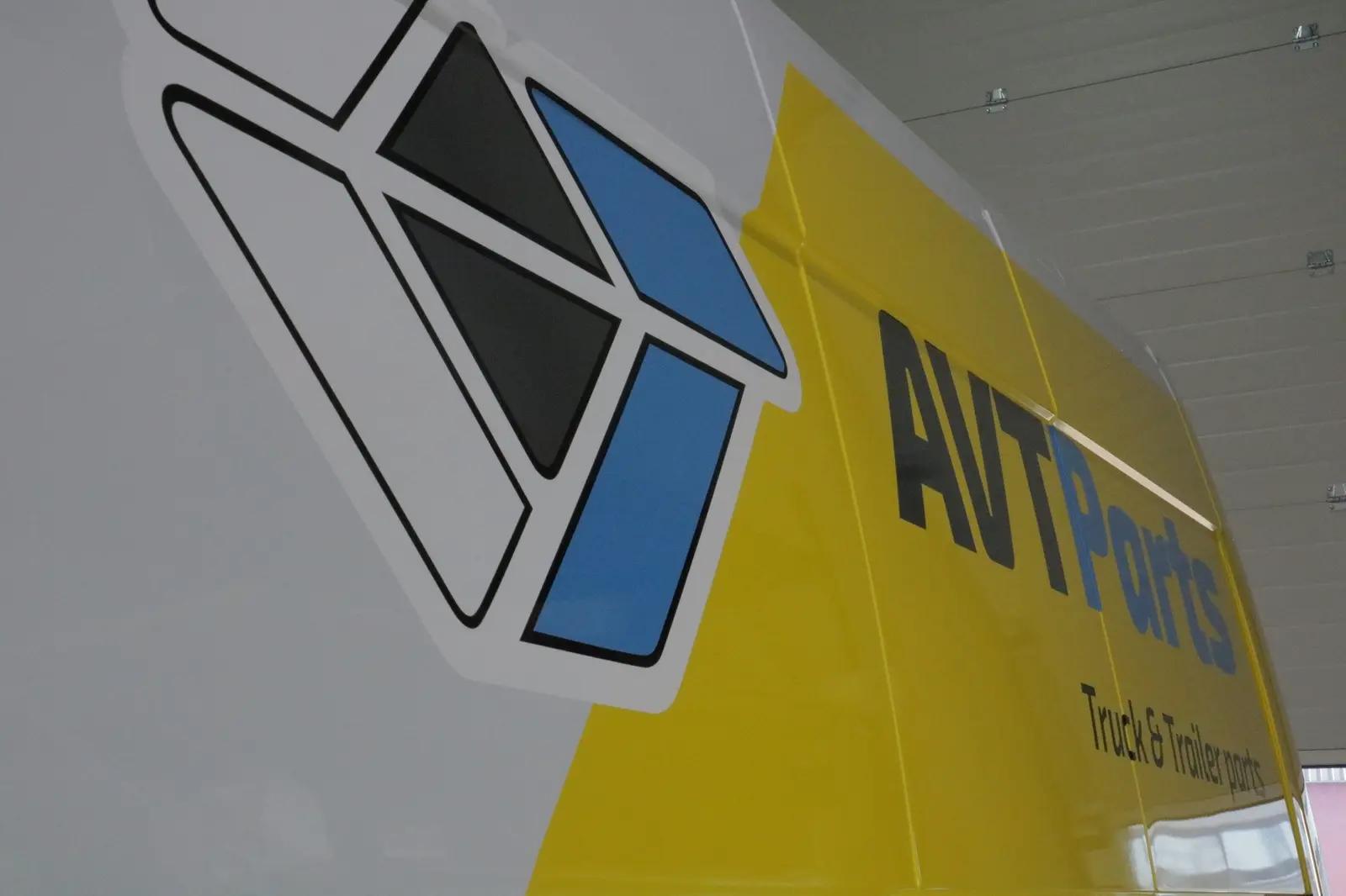 Detail of the graphic symbol on the side of the van